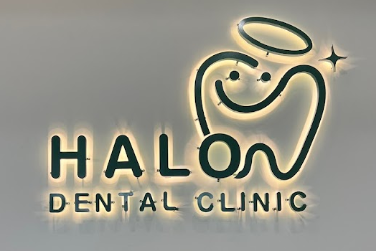 จัดฟันด้วยผู้เชี่ยวชาญเฉพาะทาง Halo dental clinic